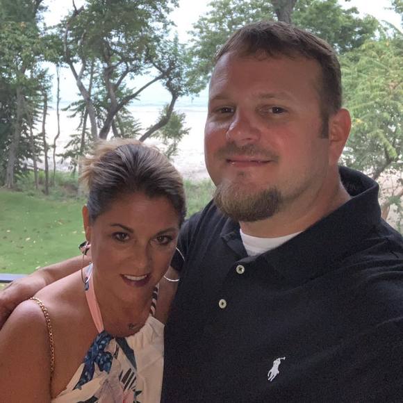 Meet your Posher, Erica - Picture 1 of 1